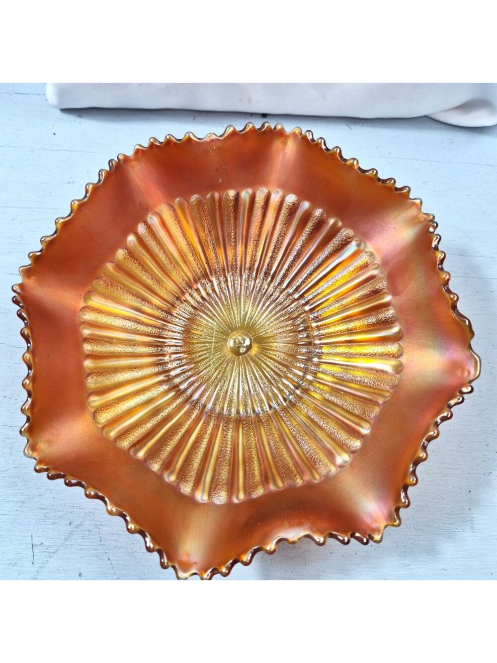 Northwood Marigold Carnival Glass Bowl With Ruffled Edge Daisy Pattern 9"